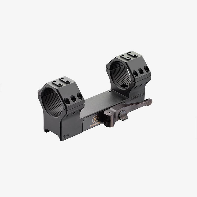 Simple Black Tactical QR